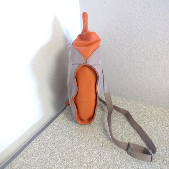 Pour La Victoire Leather Dome Satchel Bag - Picture 5 of 8